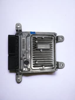 MERCEDES-BENZ A6519007500 A0064461540 Engine Control Unit / module (ECU) MERCEDES-BENZ C-CLASS (W204) (2007-2013) — thumbnail 2