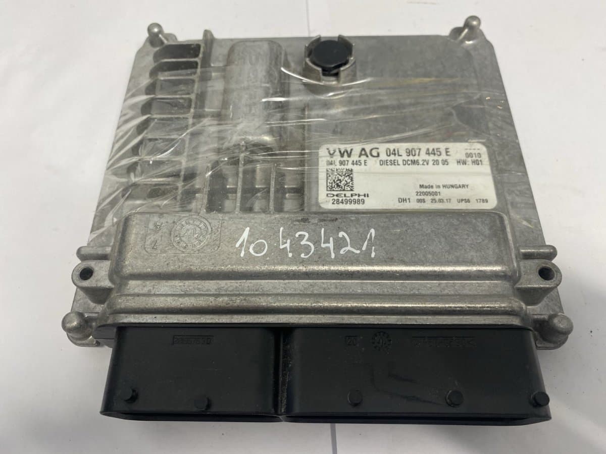 VW 28499989 Engine Control Unit / module (ECU) VW GOLF VII (5G1, BA5, BV5, BQ1, BE) (2012-2020)