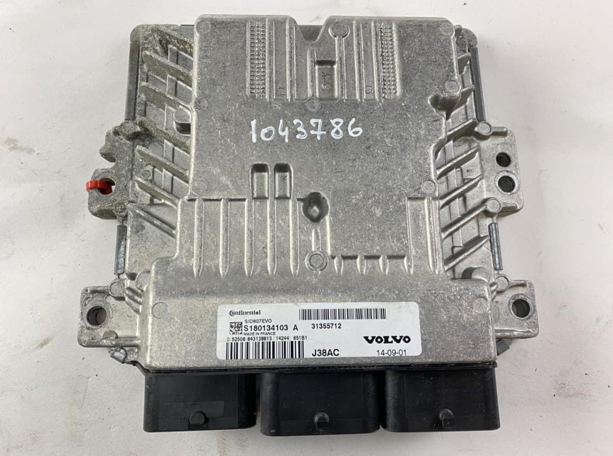 VOLVO S180134103 S180134103A Engine Control Unit / module (ECU) VOLVO S60 II / V60 I (2010-2018)