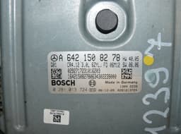 MERCEDES-BENZ 0281013724 Engine Control Unit / module (ECU) MERCEDES-BENZ E-CLASS (W211) (2002-2009) — thumbnail 4