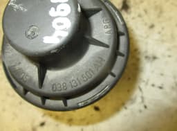 VW EGR Valve VW GOLF V (1K) (2003-2009) — thumbnail 3