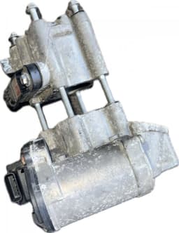 RENAULT 8201001358 147100385R 147105543R EGR Valve RENAULT LAGUNA III (2007-2015) — thumbnail 2