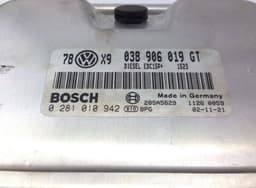 VW 0281010942 Engine Control Unit / module (ECU) VW PASSAT B5 (3B3) (2000-2005) — thumbnail 4
