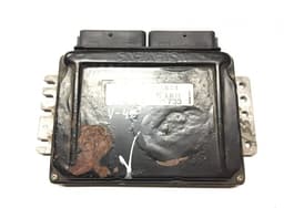 VOLVO S108212203A Engine Control Unit / module (ECU) VOLVO S40 / V40 (VS, VW) (1995-2004) — thumbnail 1