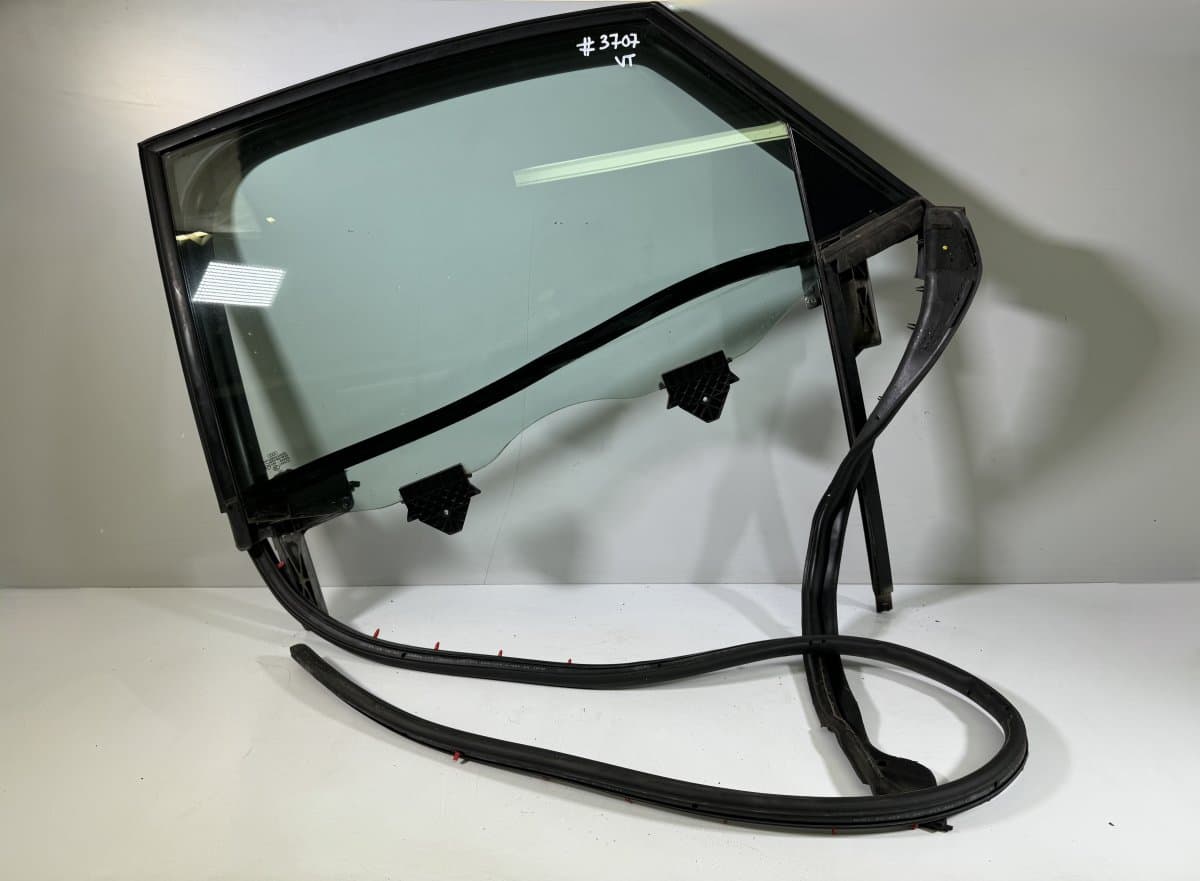 AUDI 4E0845025D 4E0839607G Door window glass rear left AUDI A8 (4E) (2002-2010)
