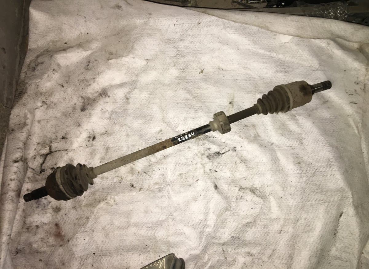Drive Shaft Front Left HONDA CIVIC VI (EJ, EK) (1995-2001)