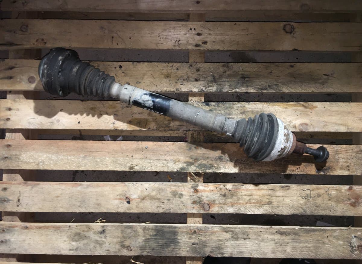 Drive Shaft Front Left SKODA OCTAVIA II (1Z) (2004-2013)