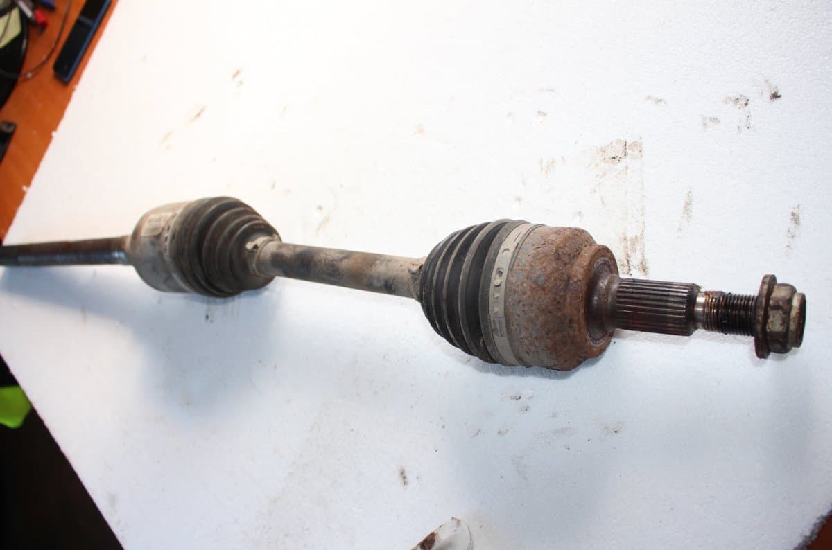 Drive Shaft Front Right JEEP GRAND CHEROKEE III (WH) (2005-2010)