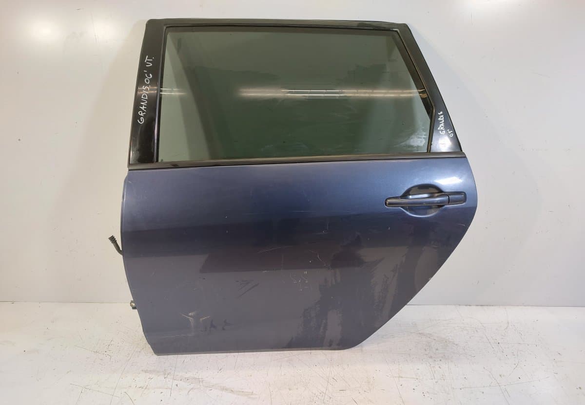 Door Rear Left MITSUBISHI GRANDIS II (NA_W) (2003-2011)