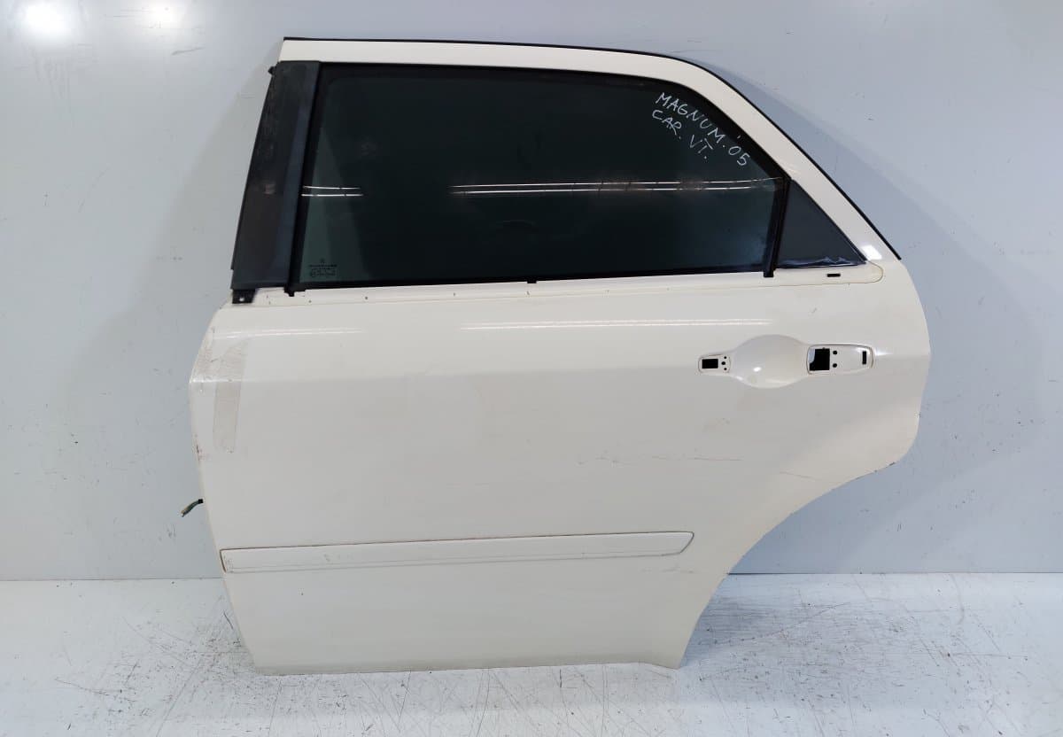 Door Rear Left DODGE MAGNUM Estate (2004-2008)