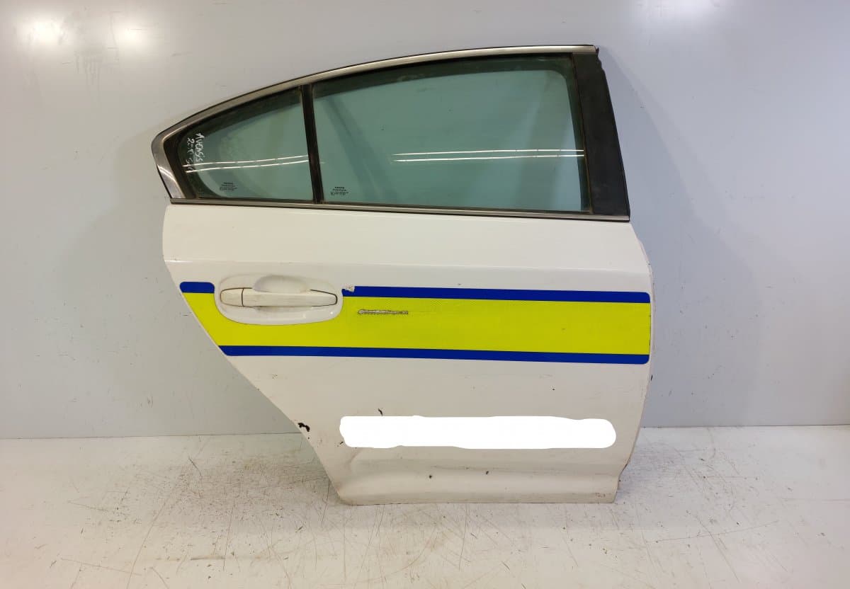 TOYOTA 6700305170 Door Rear Right TOYOTA AVENSIS (T270) (2009-2018)