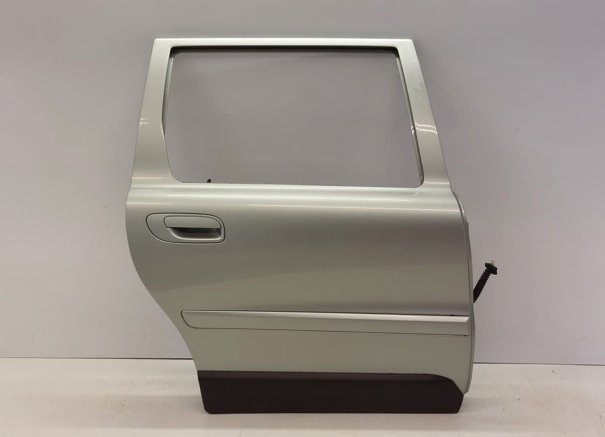 VOLVO 30649498 Door Rear Right VOLVO V70 II / XC70 I (P80) (2000-2007)