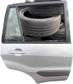 TOYOTA Door Rear Right TOYOTA RAV 4 II (XA20) (2000-2005) — thumbnail 1