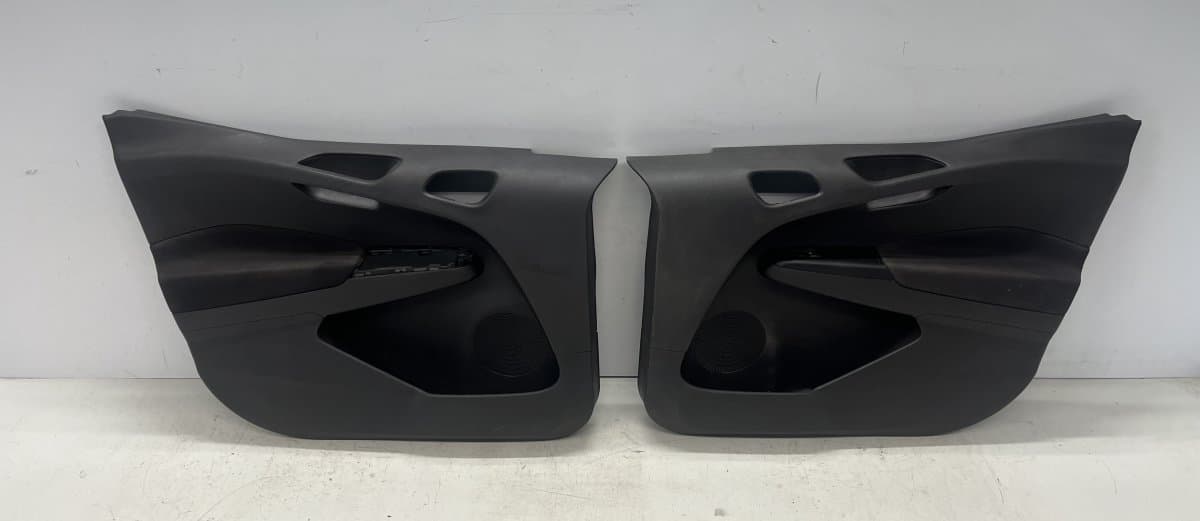 FORD ET76V23943 ET76-V23942-DE33BL Door Trim Panel Front Left FORD TRANSIT / TOURNEO COURIER I (2014-)