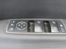 MERCEDES-BENZ A20772015709G23 A2077271130 A2077270500 A20772003227L33 Door Trim Panel Front Right MERCEDES-BENZ E-CLASS Coupe (C207) (2009-2016) — thumbnail 3