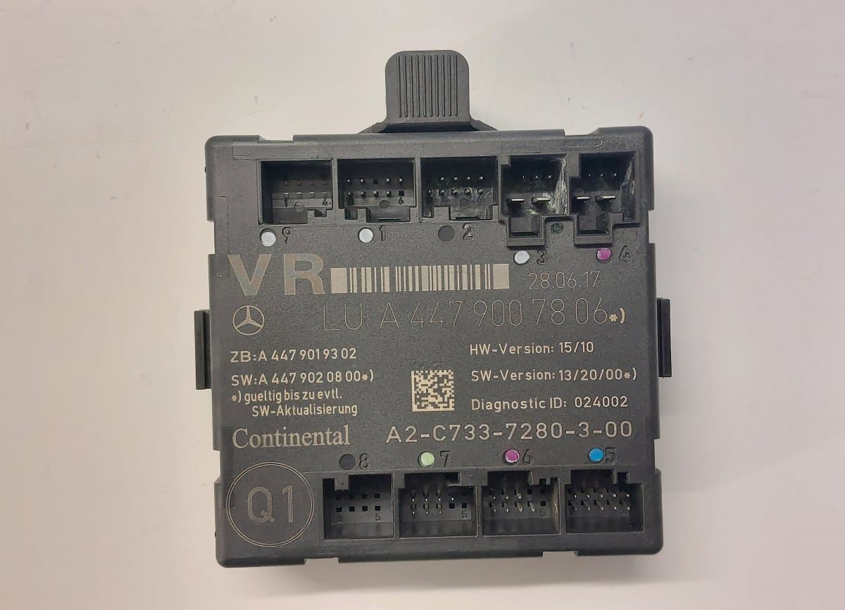 A4479007806 Door control unit front right MERCEDES-BENZ VITO / V-CLASS (W447) (2014-)