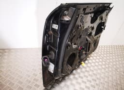 AUDI Door Front Right AUDI A4 (B7) (2004-2008) — thumbnail 1