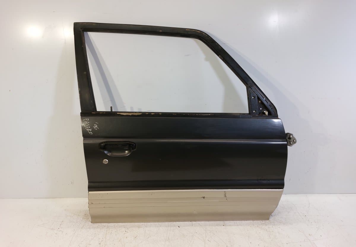 MITSUBISHI KD-V46WG Door Front Right MITSUBISHI PAJERO II (V20) (1990-1999)