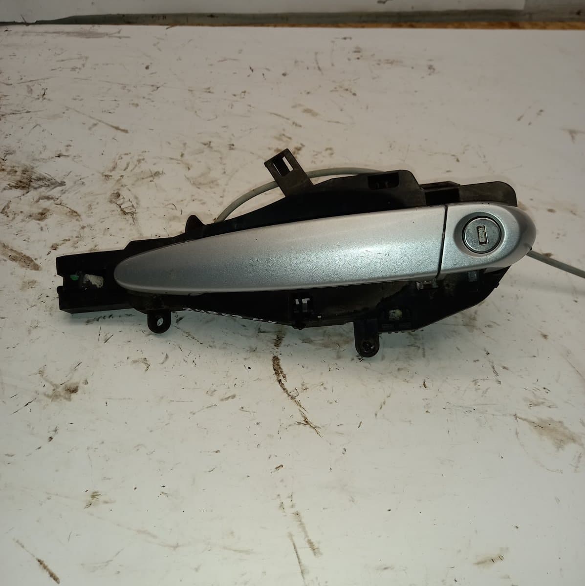 BMW Door Handle Exterior Front Left BMW X5 (E70) (2007-2013)