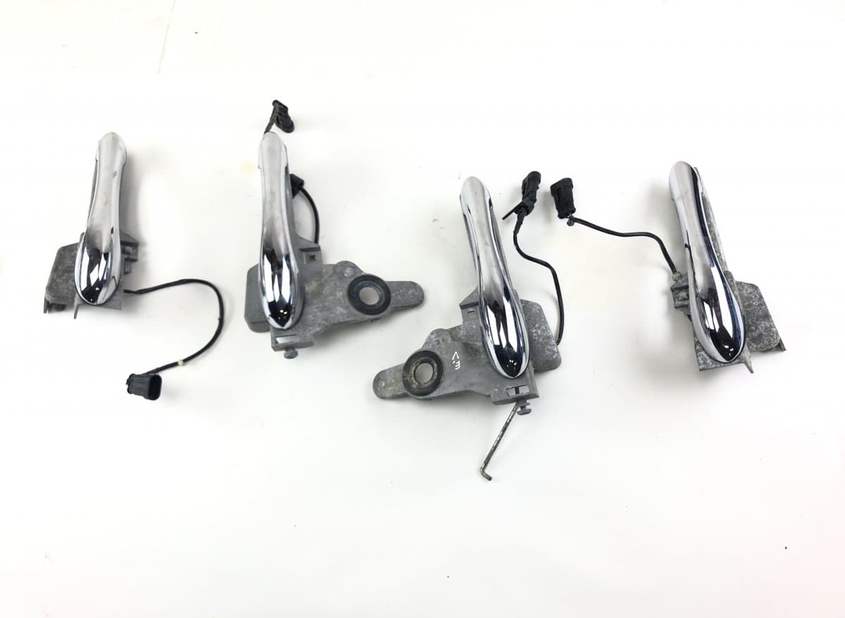 68808900 Door Handle Exterior Front Left MASERATI QUATTROPORTE III (03.04-)