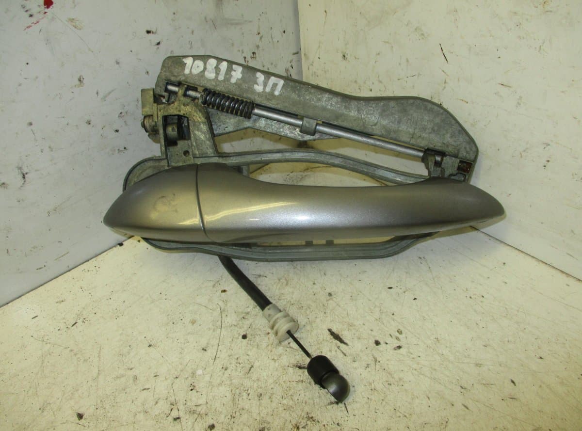BMW Door Handle Exterior Rear Right BMW X5 (E53) (2000-2007)