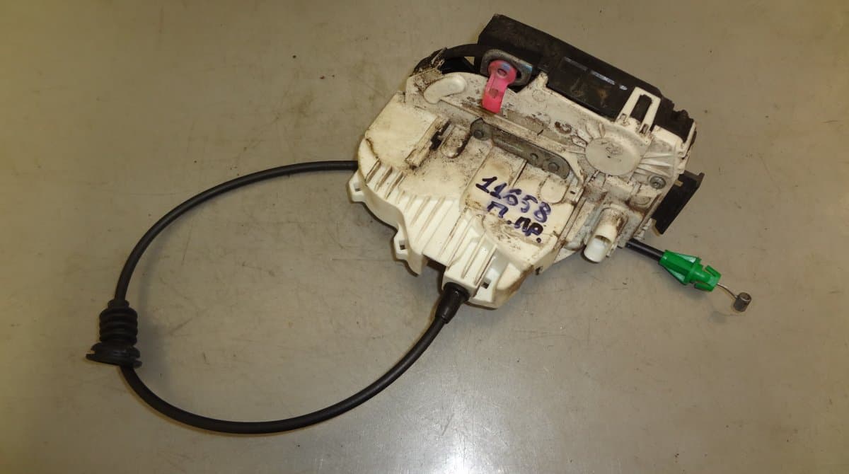 DODGE Door Lock Front Right DODGE JOURNEY (2008-2020)
