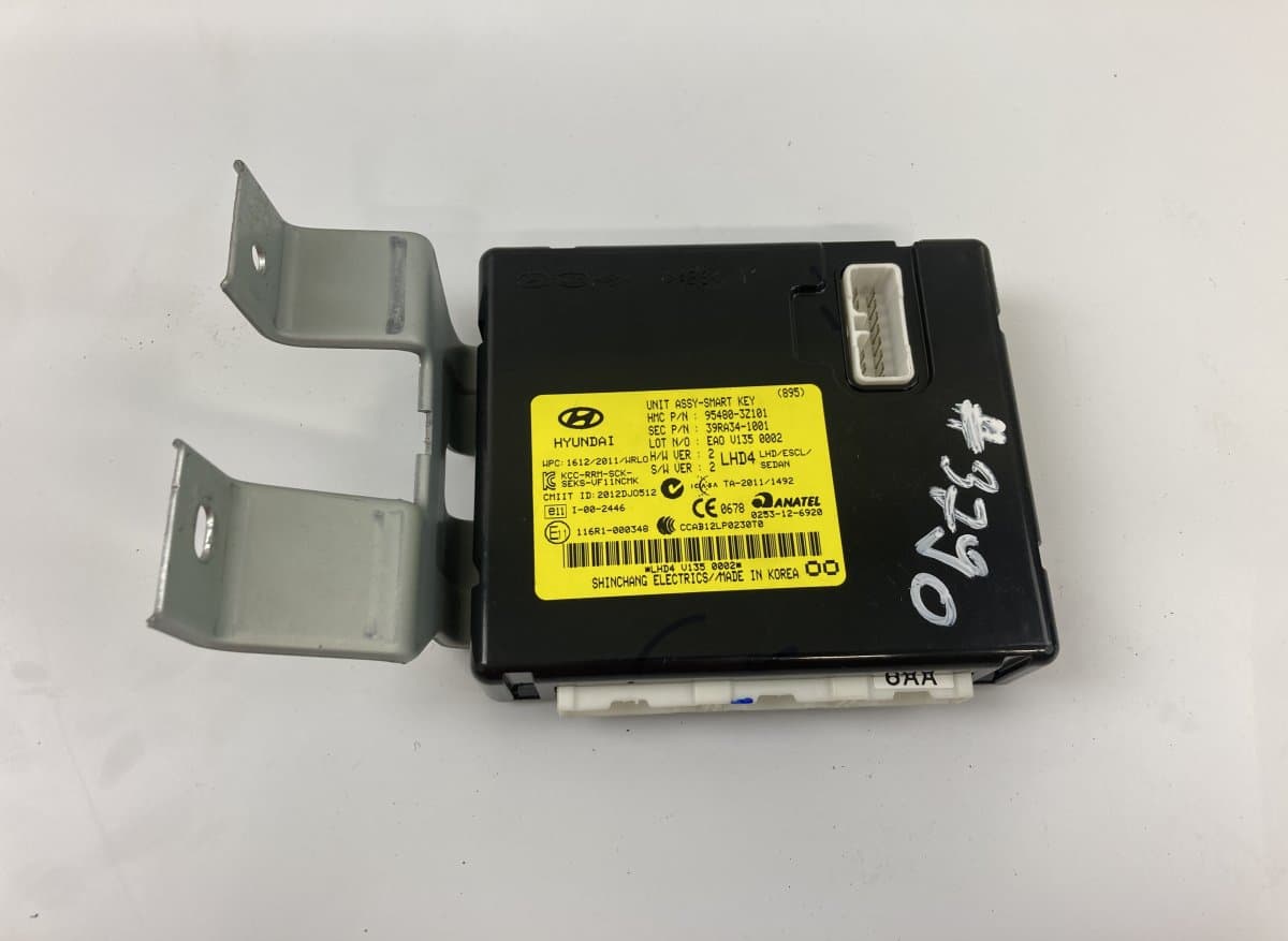 HYUNDAI 954803Z101 39RA341001 Control units, other HYUNDAI i40 (VF) (2011-2019)