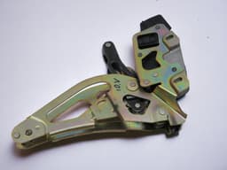 MERCEDES-BENZ A2307900371 2307900371 A2307901171 A2307901371 Convertible roof locking mechanism MERCEDES-BENZ SL-CLASS (R230) (2001-2012) — thumbnail 2