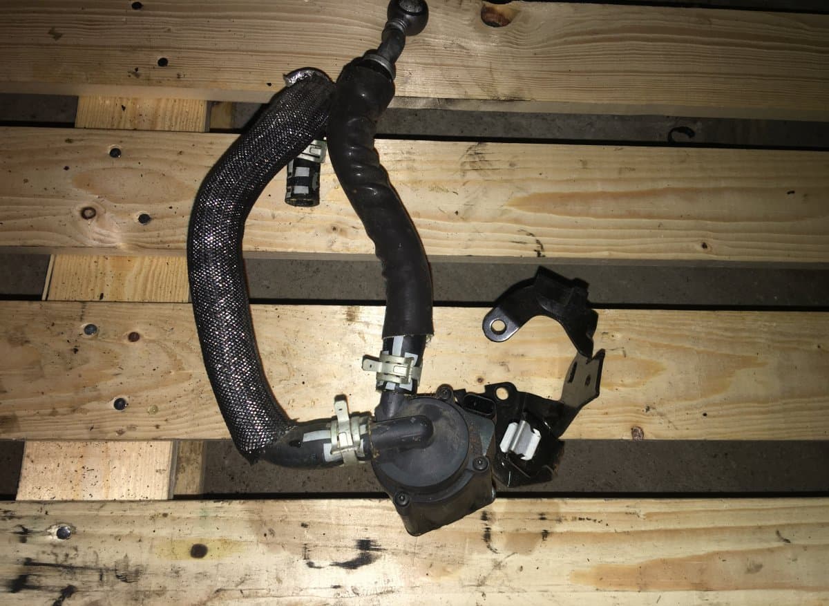 PEUGEOT Coolant Circulation Pump PEUGEOT 508 I (W23) (2010-2018)