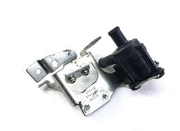 VOLVO 31657307 Coolant Circulation Pump VOLVO V60 II / S60 III (224, 225, 227) (2018-) — thumbnail 1