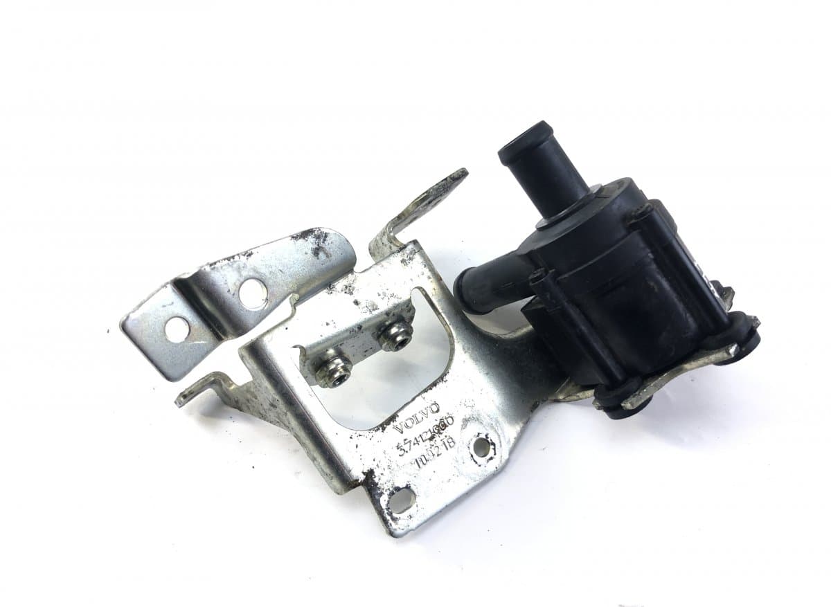 VOLVO 31657307 Coolant Circulation Pump VOLVO V60 II / S60 III (224, 225, 227) (2018-)