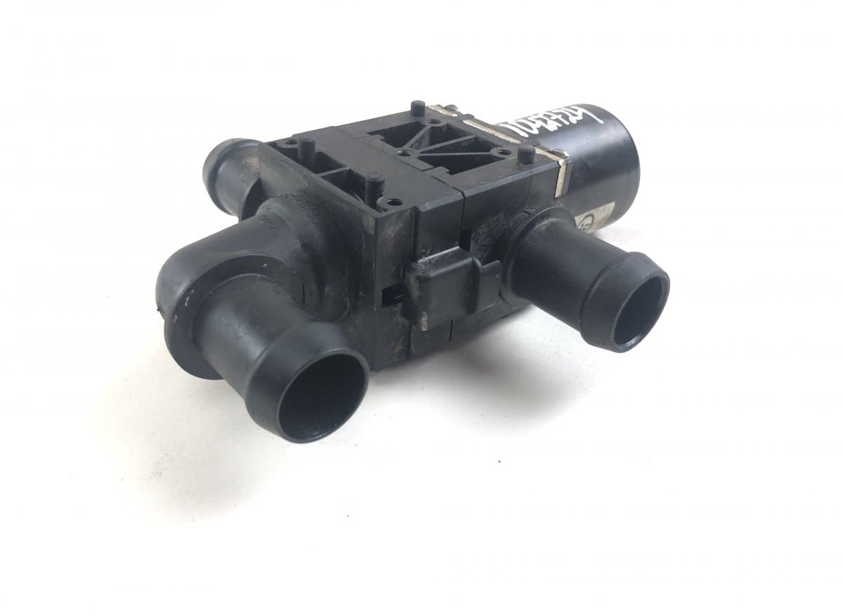 LAND ROVER LR039070 Coolant Circulation Pump LAND ROVER RANGE ROVER SPORT II (L494) (2013-2022)