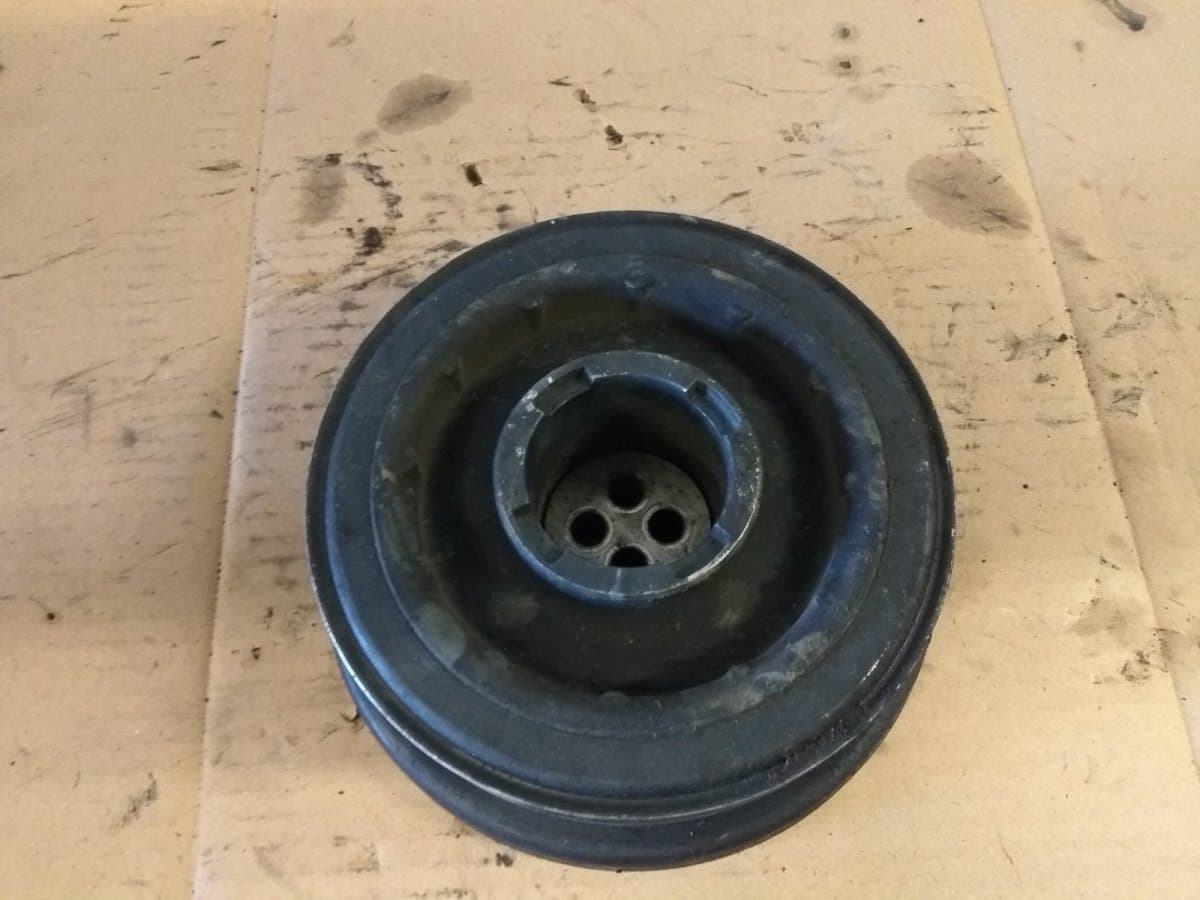 BMW Crankshaft Pulley BMW 5 (E60, E61) (2003-2010)