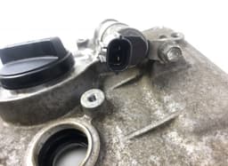 TOYOTA 112010T090 1120137040 Cylinder head valve cover TOYOTA AURIS (E18) 2012-2018 — thumbnail 2