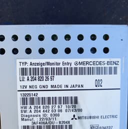 MERCEDES-BENZ A2048202697 A204820269780 Dash screen MERCEDES-BENZ GLK-CLASS (X204) (2008-2015) — thumbnail 3
