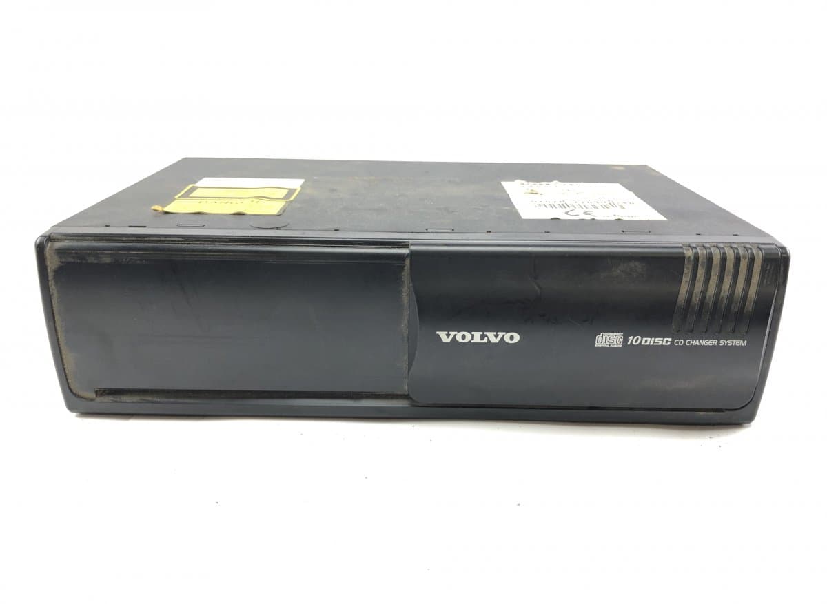 8252235 CD Changer VOLVO V70 II / XC70 I (P80) (2000-2007)
