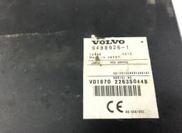 VOLVO 8252235 CD Changer VOLVO V70 II / XC70 I (P80) (2000-2007) — thumbnail 4