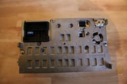 AUDI 8T1035186P CD Changer AUDI A4 / A4 ALLROAD (B8) (2007-2015) — thumbnail 4