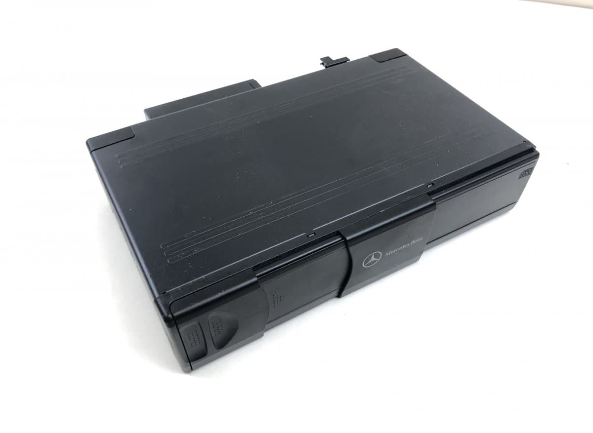 A2038209089 CD Changer MERCEDES-BENZ SL-CLASS (R230) (2001-2012)