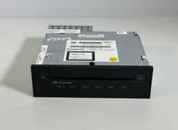AUDI 4E0910110B CD Changer AUDI A8 (4E) (2002-2010) — thumbnail 1