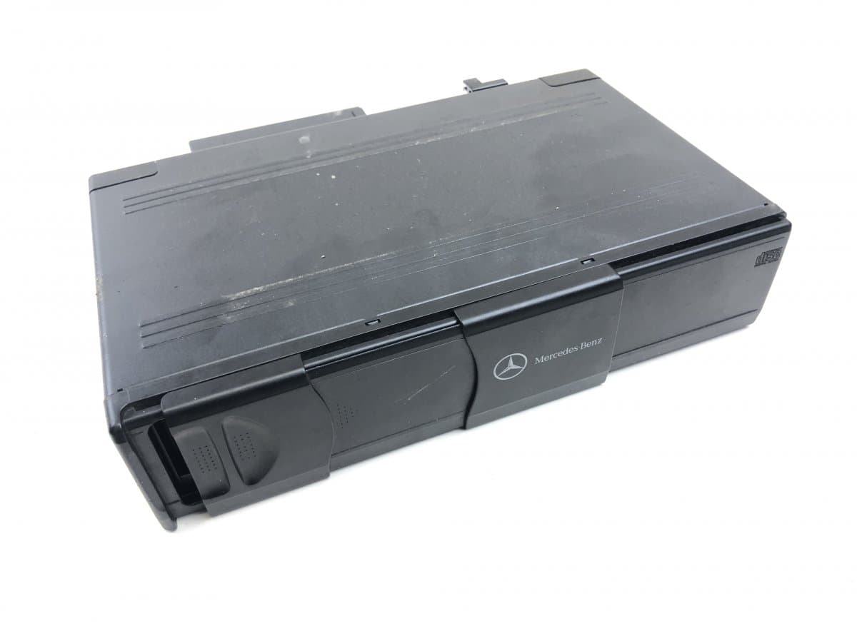A2038209089 CD Changer MERCEDES-BENZ SL-CLASS (R230) (2001-2012)