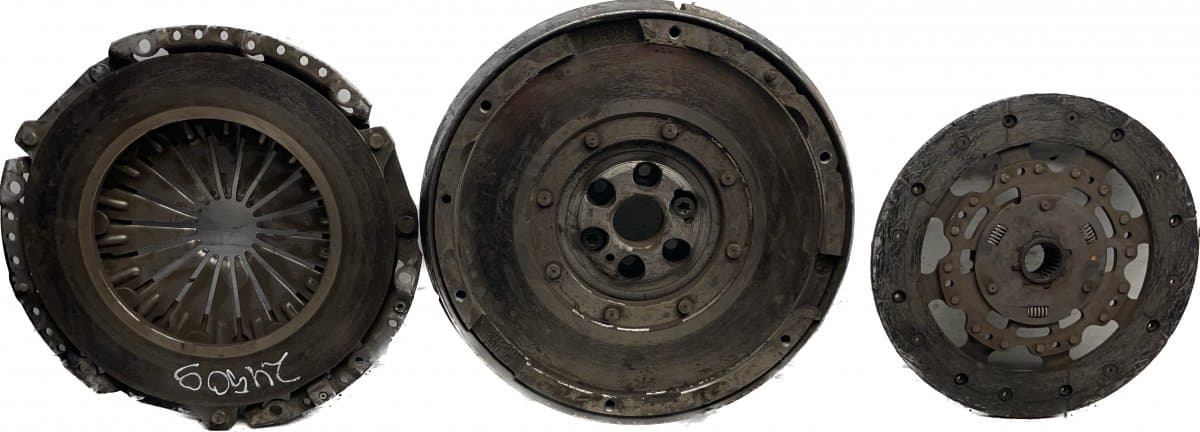 Y60116490A Y60116610A Clutch set MAZDA 3 I (BK) (2000-2009)
