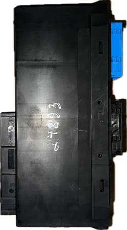 BMW 61359267424 6135926742401 61359364819 Comfort Module (CCM) BMW 3 (E90, E91, E92, E93) (2005-2011) — thumbnail 4