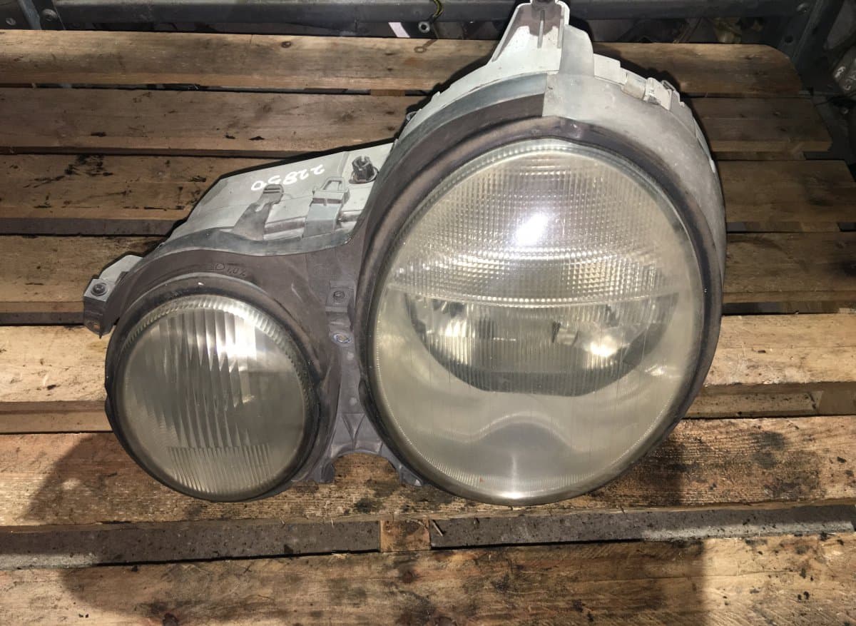 MERCEDES-BENZ Headlight left MERCEDES-BENZ E-CLASS (W210) (1995-2003)
