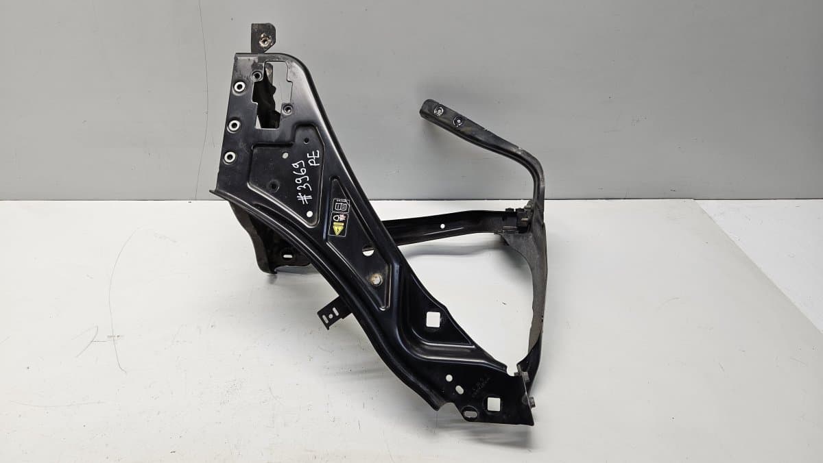 MERCEDES-BENZ PP207620028 Headlight Mounting Right MERCEDES-BENZ E-CLASS Coupe (C207) (2009-2016)