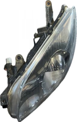 TOYOTA Headlight left TOYOTA AVENSIS (T250) (2003-2008) — thumbnail 2