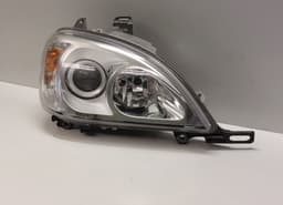 MERCEDES-BENZ A1638204661 Headlight right MERCEDES-BENZ ML-CLASS (W163) (1998-2005) — thumbnail 2