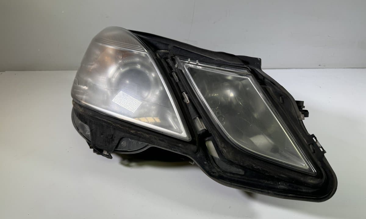 MERCEDES-BENZ A2128208261 Headlight right MERCEDES-BENZ E-CLASS (W212) (2009-2016)
