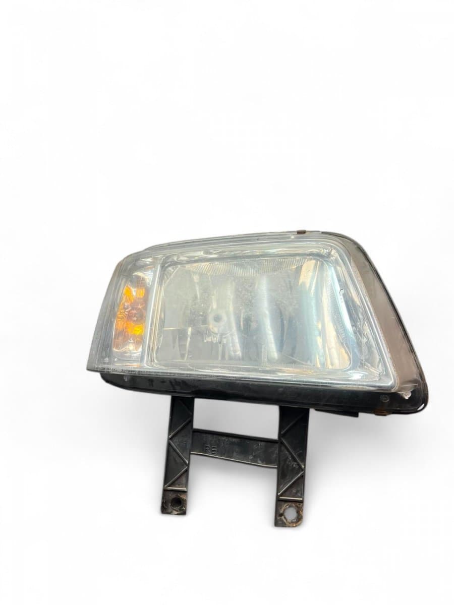 VW 0301191302 7H1941016N Headlight right VW TRANSPORTER T5 / MULTIVAN (7H, 7E, 7J) (2003-2015)