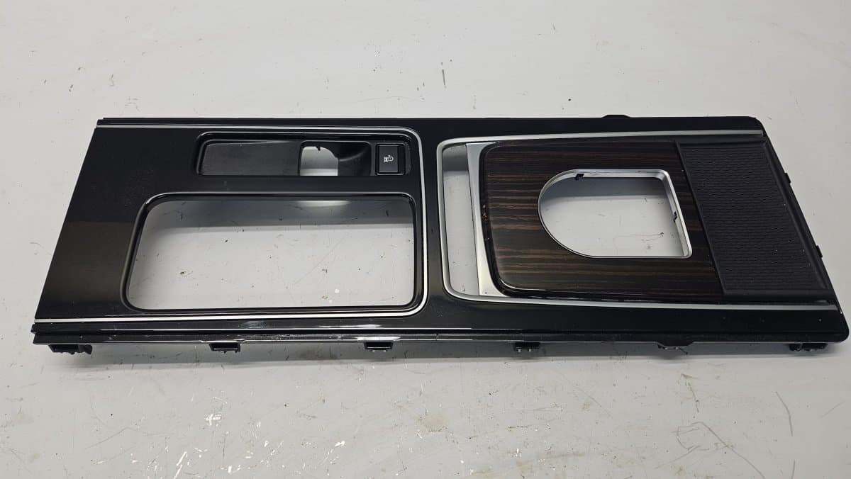 JAGUAR GX73044L49 GX63044E04A Gearshift lever cover JAGUAR XF (X260) (2015-2024)